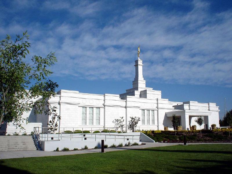 ciudad_juarez_lds_mormon_temple1.jpg