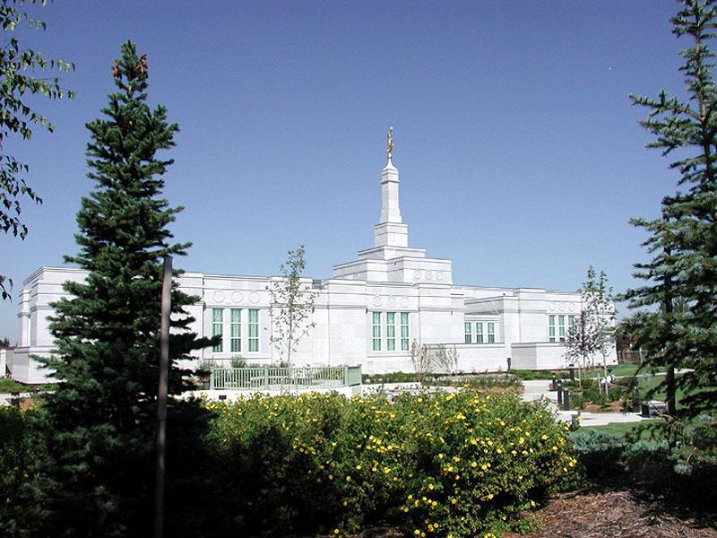 regina_lds_mormon_temple1.jpg